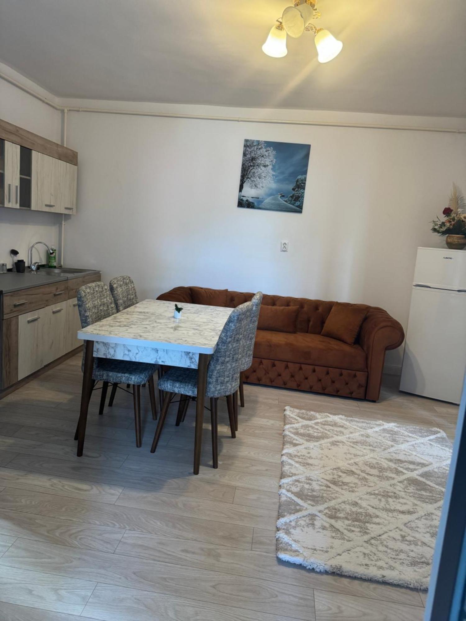 Apartament'S Moise 투르다 외부 사진