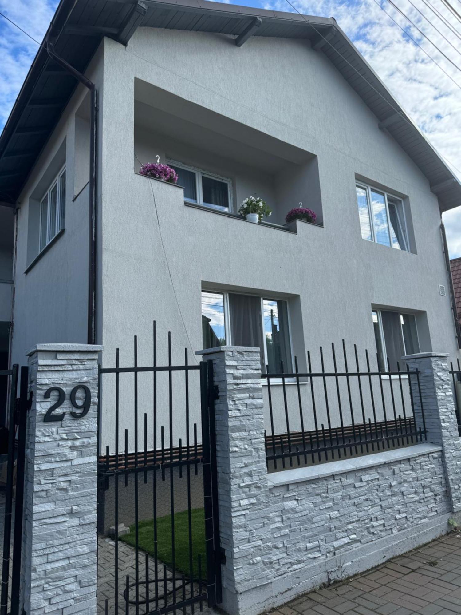 Apartament'S Moise 투르다 외부 사진