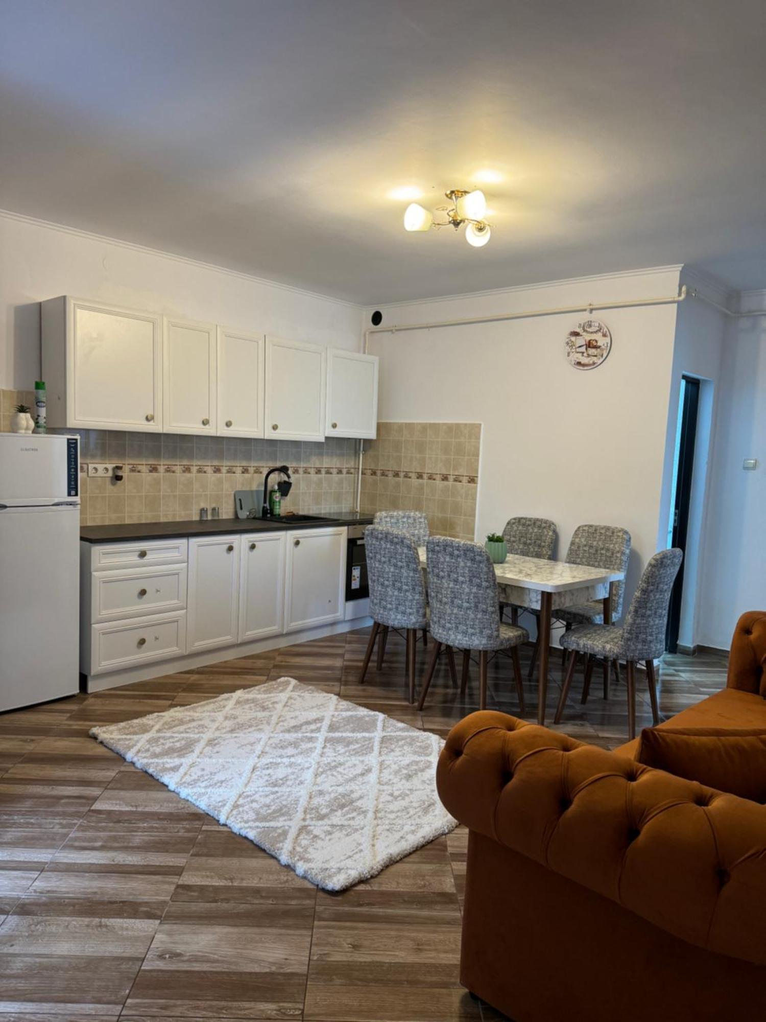 Apartament'S Moise 투르다 외부 사진